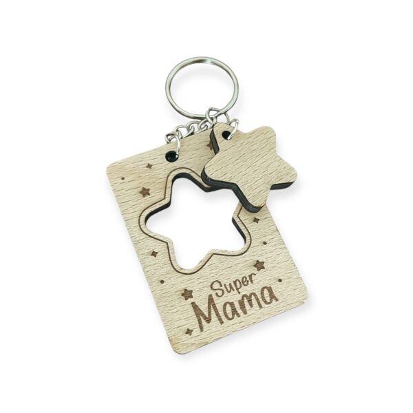 Drevená kľúčenka Super Mama